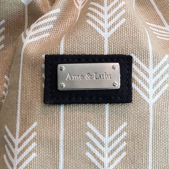 Ame & LuLu Drawstring Travel Shoe Bag - Picture 3 of 15